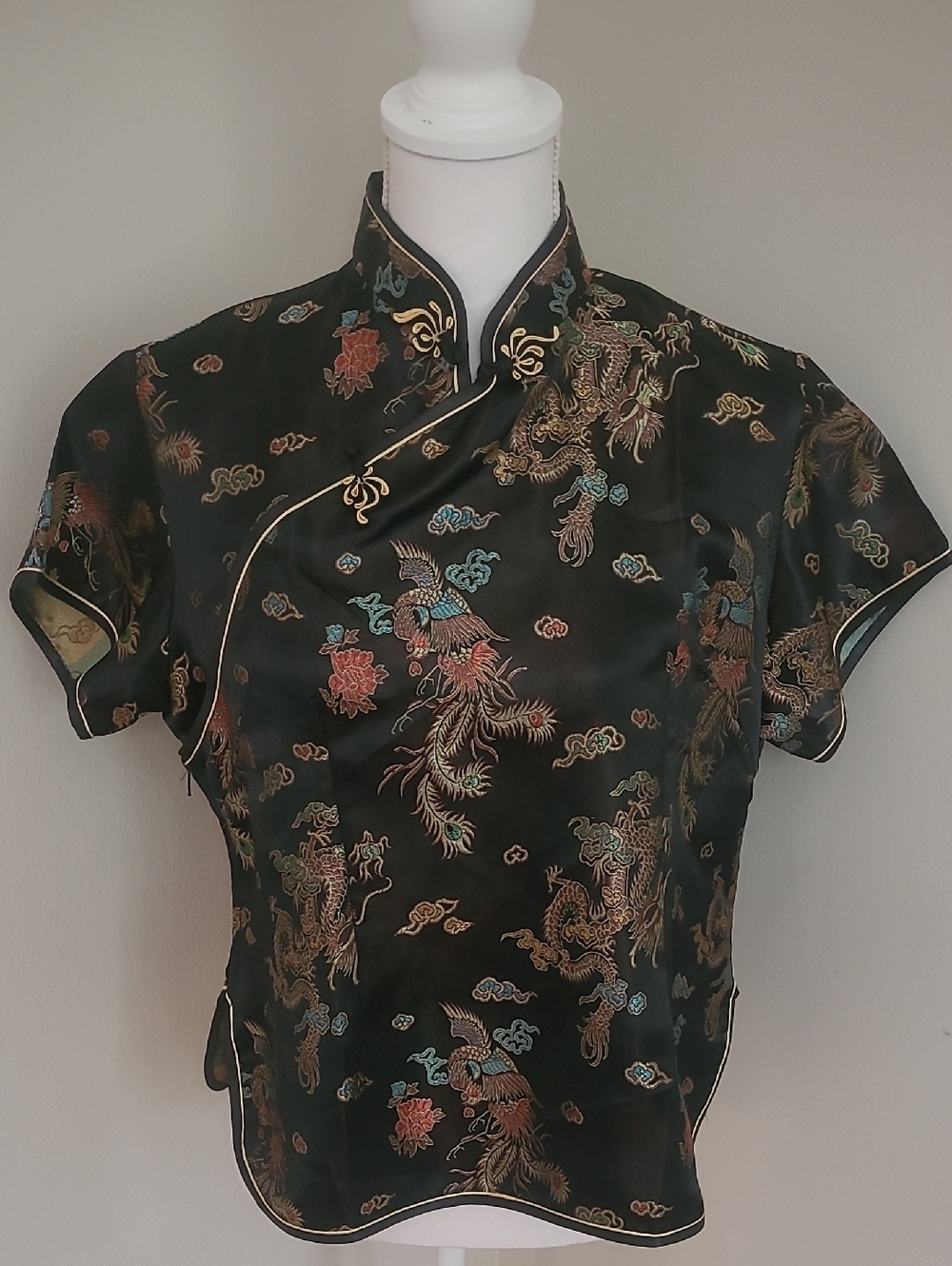 Vintage Laogudai Chinese Cheongsam Satin Top